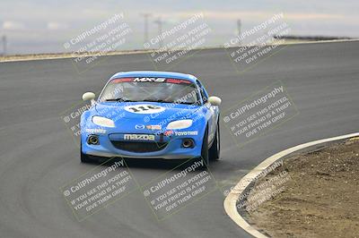 media/Jan-26-2025-CalClub SCCA (Sun) [[cfcea7df88]]/Group 1/Race/